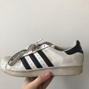 Women’s adidas superstars